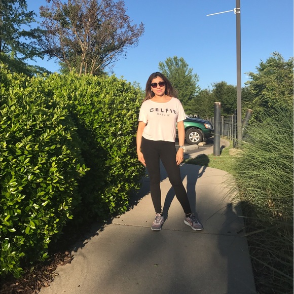 🚨SALE🚨😍😍welcome to my closet 😘😘😊😊 - Picture 3 of 3