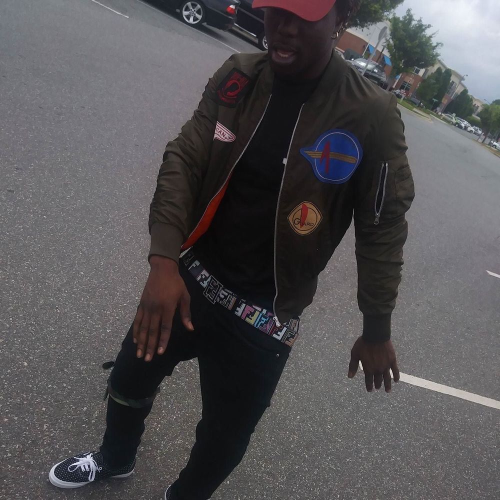 Meet your Posher, Sancho