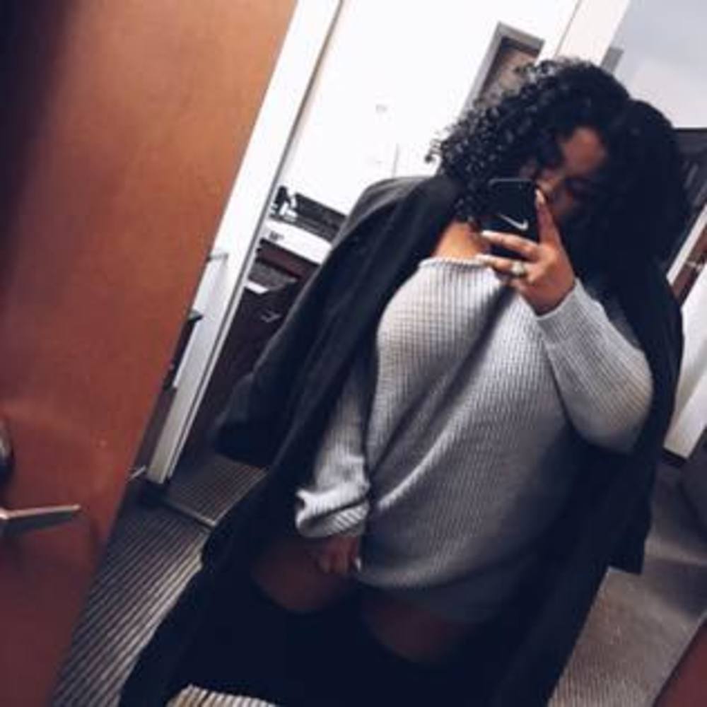 Meet your Posher, Arianna