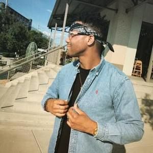 Meet your Posher, Steve