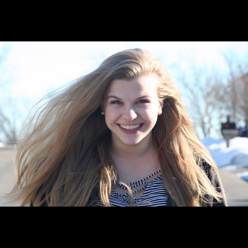 Meet your Posher, Delaney