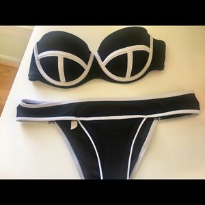 Super sexy VS black and white bikini