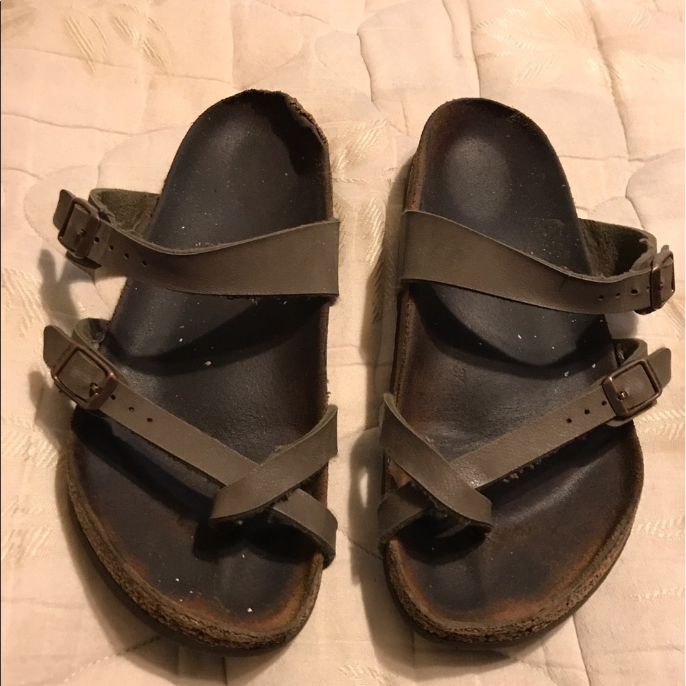 Women's Size 9 BirkenStocksc