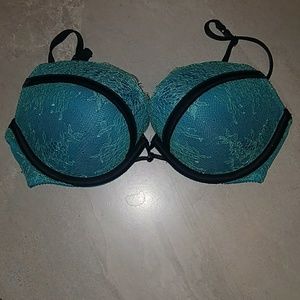 Very Sexy Push-Up Bra