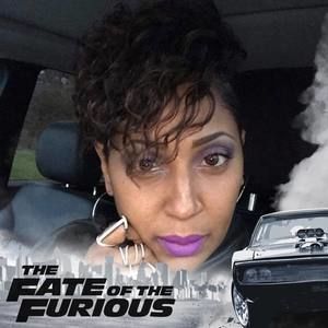 Meet your Posher, Karine