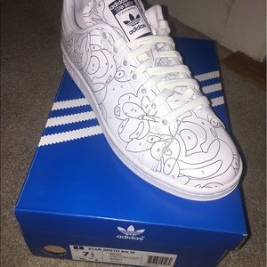 Rita Ora Stan smith women's