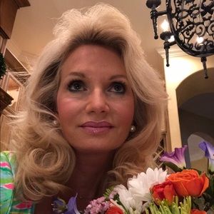 Meet your Posher, Janet