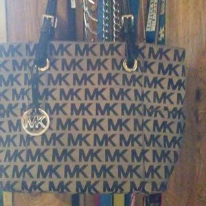 Authentic Michael Kors purse