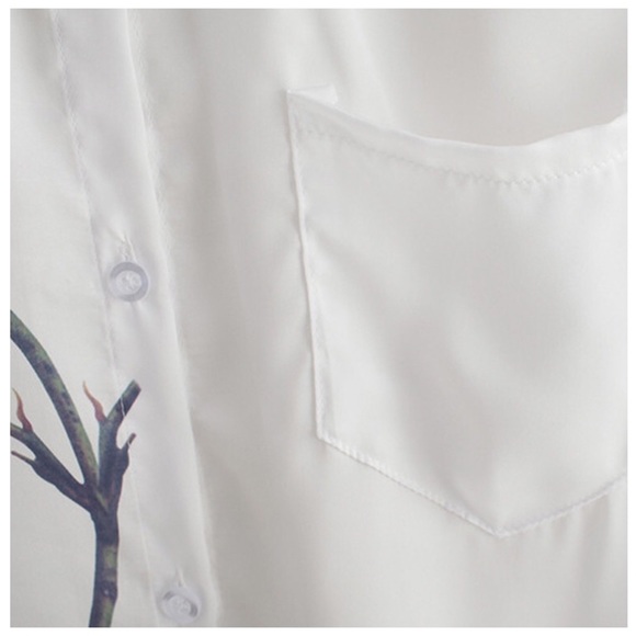 White Flower Accent Blouse Top D40 - Picture 5 of 5