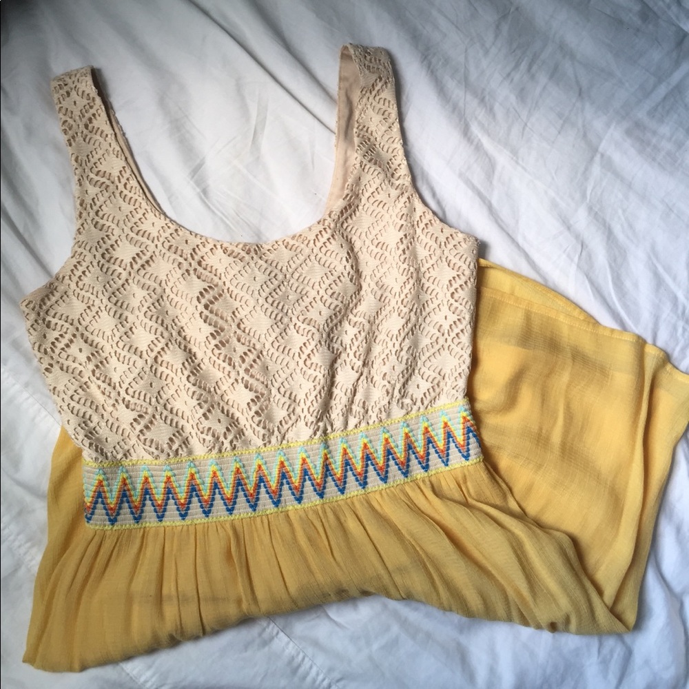 Lily Rose Yellow Lace Dress