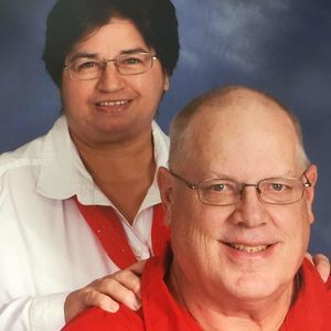 Meet your Posher, Gloria