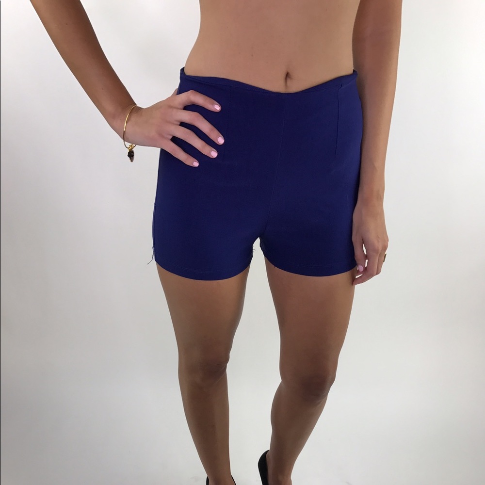 NWT urban outfitters shorts. Size small.