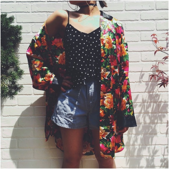 Tops - SOLD🆕Victoria's Secret Garden Robe