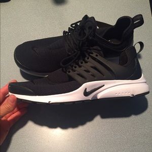 Nike presto shoes size 12 women's