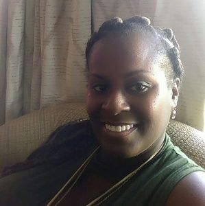 Meet your Posher, Shanaqua