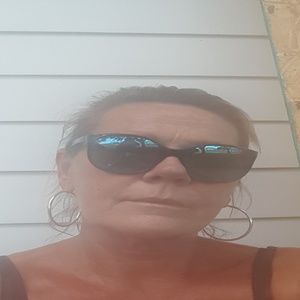 Meet your Posher, June