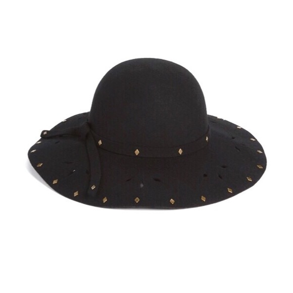 NWT Wool Hat with Gold Studs - Picture 1 of 1