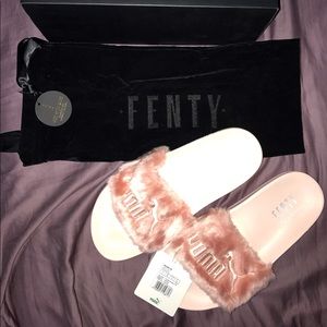 100% Authentic Puma Rihanna Fenty Fur Slides 7.5