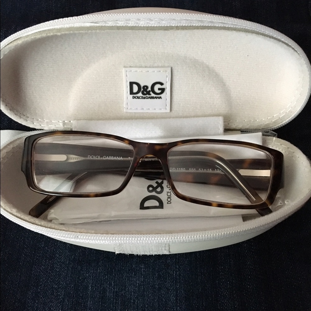 Dolce and Gabbana Readers