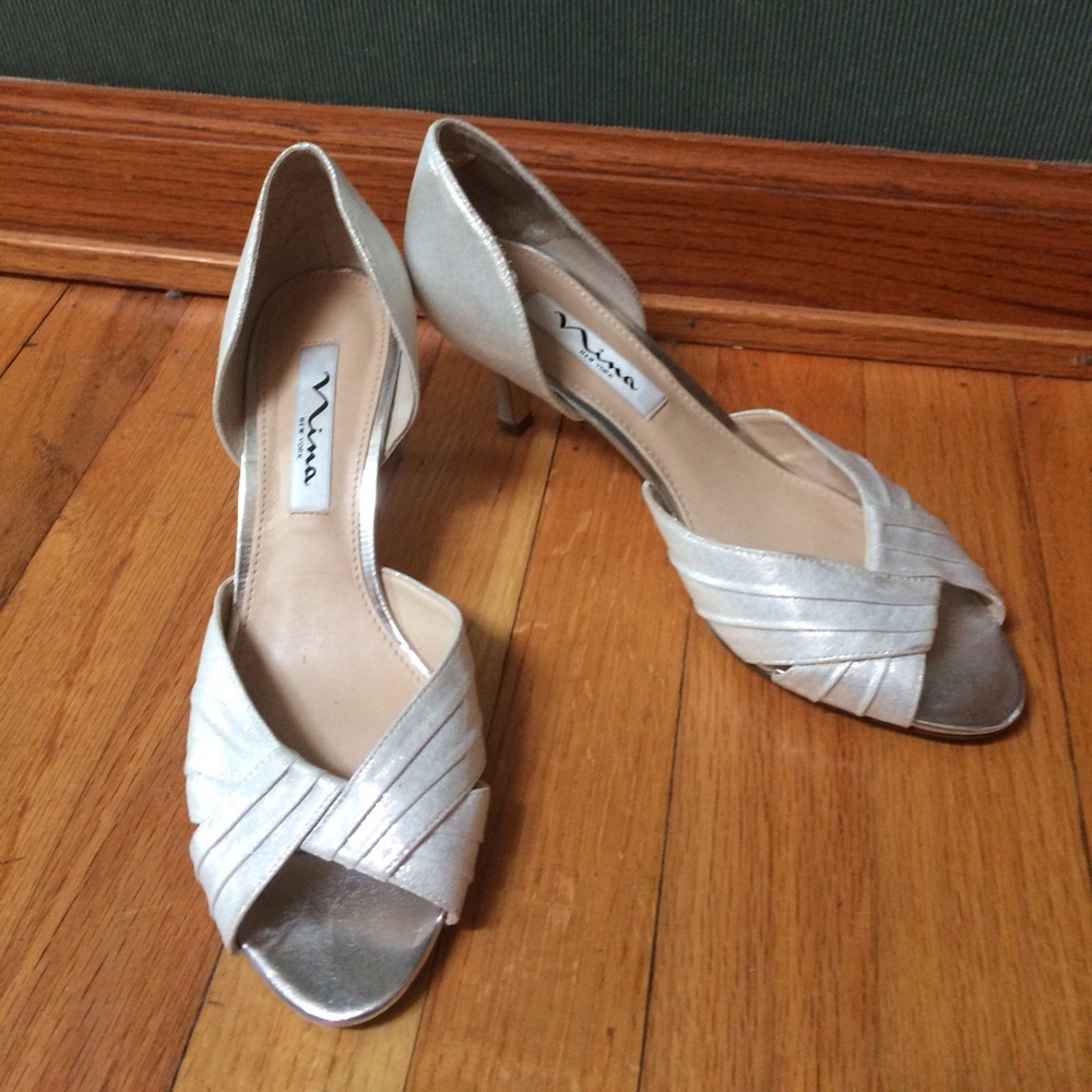 Nina iredescent heels 7.5
