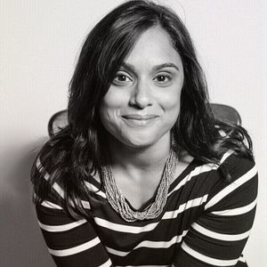 Meet your Posher, Almas