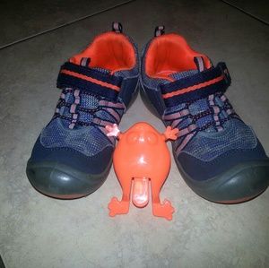 Bundle!! 3 pairs Child Sz 10T! Oshkosh & Old Navy