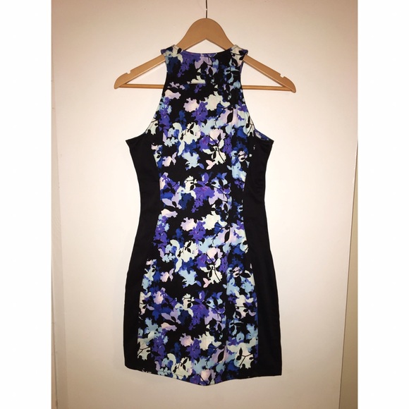 Style Stalker Floral Print Scuba Dress (blue) - Picture 2 of 5