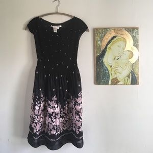 🌸 NWT Studio M Dress Size Small
