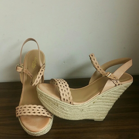TAN WEDGES - Picture 3 of 5