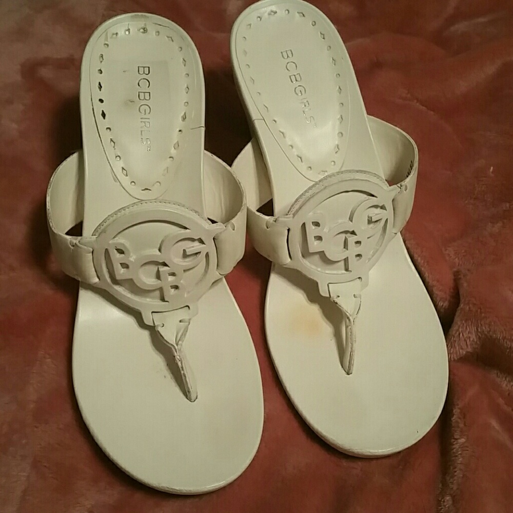 Nice white wedges