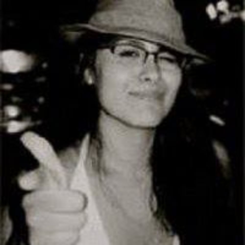 Meet your Posher, Bernabette