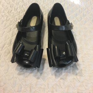 Mini Melissa black glitter bow shoes