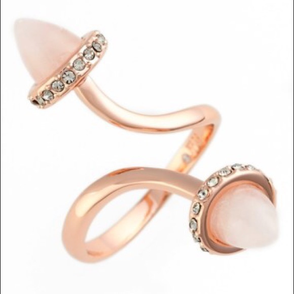 Rebecca Minkoff Acorn Twist Ring Rose Gold NWT - Picture 4 of 7