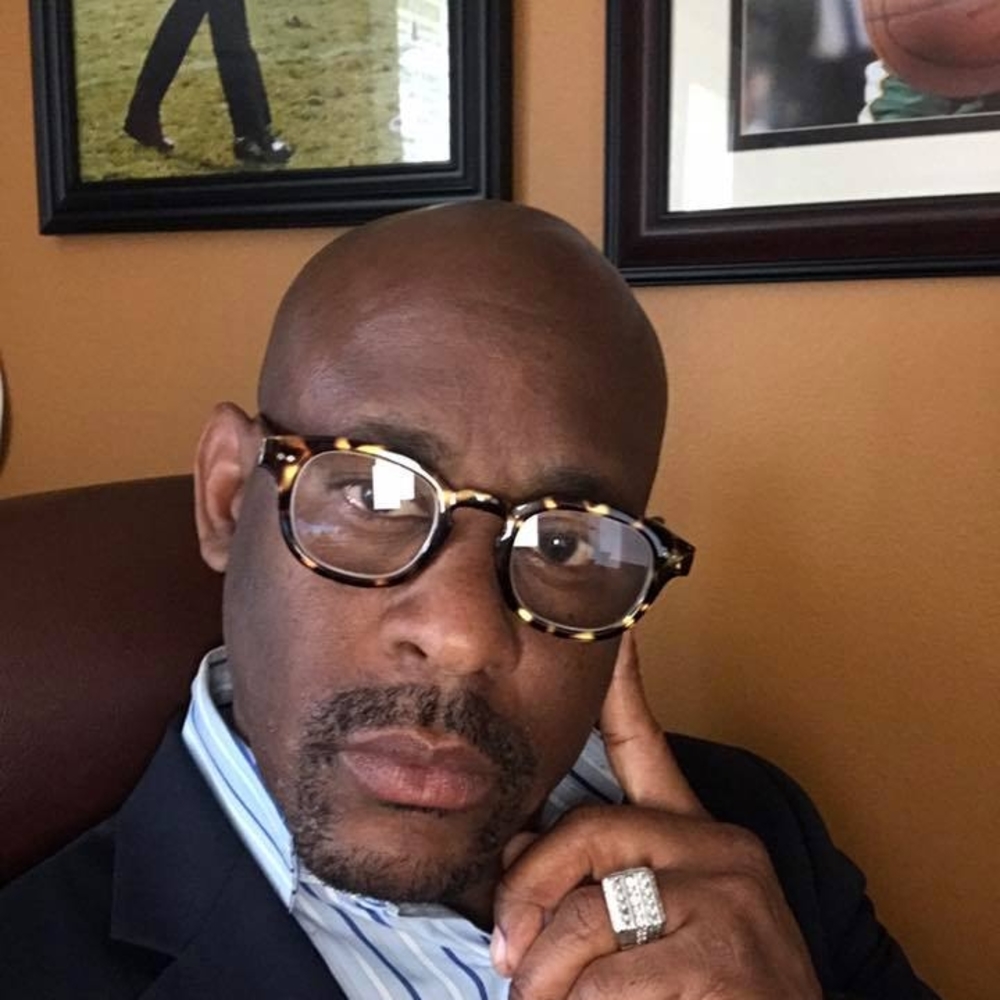 Meet your Posher, Courtney