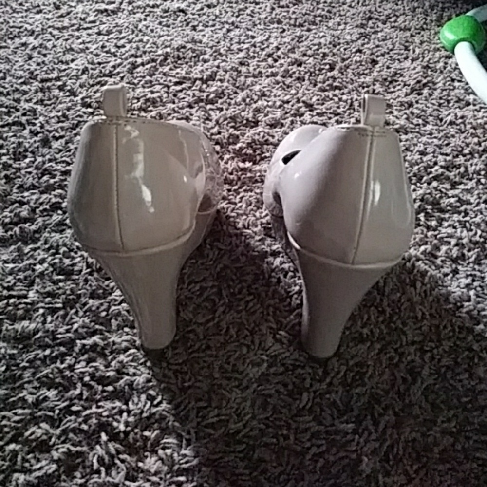 Wedges - Picture 2 of 4