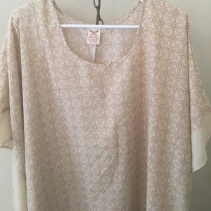 Plus Size Flowy Blouse in Tan