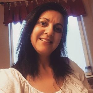 Meet your Posher, Carla