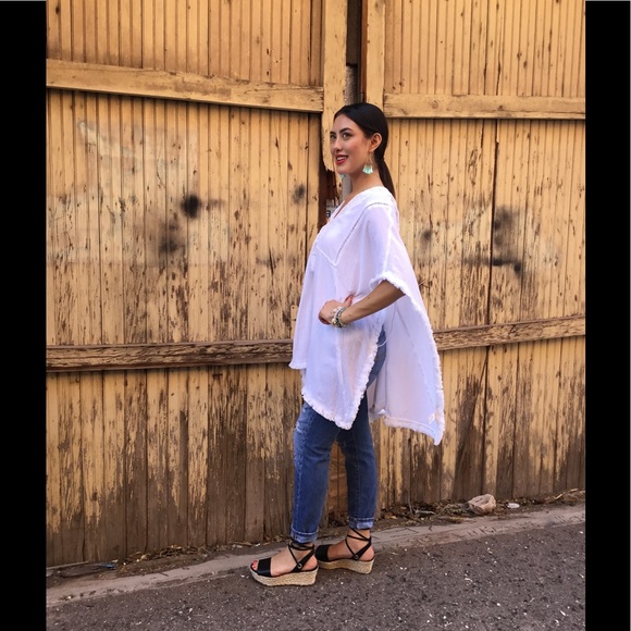 White Bohemian Tunic Top - Picture 2 of 5