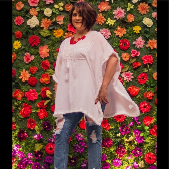 White Bohemian Tunic Top - Picture 5 of 5