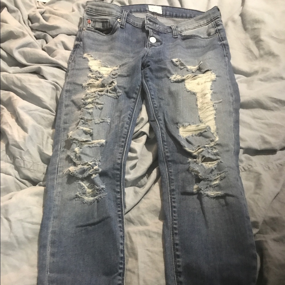 Hudson distressed skinny jeans size 29.