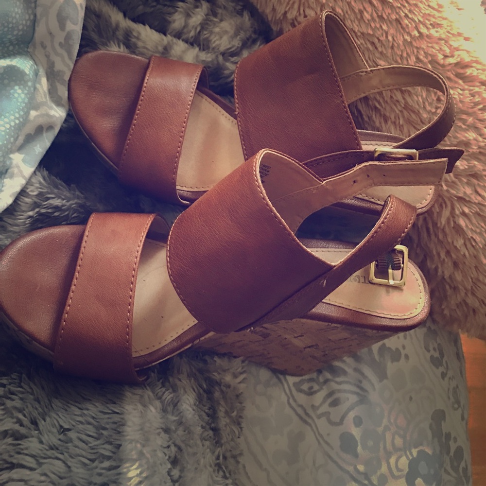 APT. 9 shoes