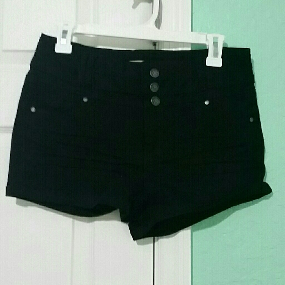 High waist denim shorts