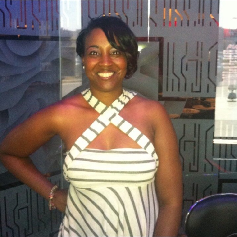 Meet your Posher, Dionne
