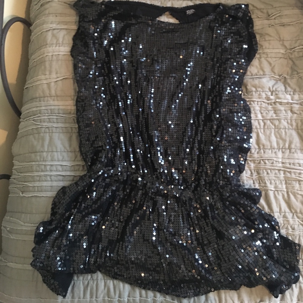 Free People Black Sequin Flounce Top. EUC!