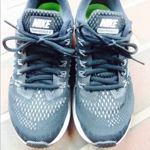 Women's Nike Zoom Pegasus 32