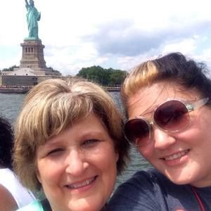 Meet your Posher, Cindy