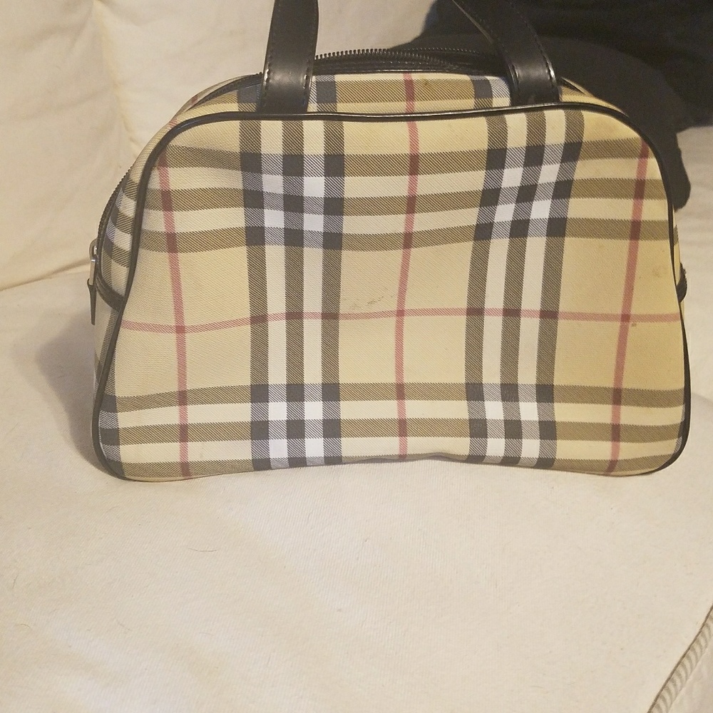 Authentic Burberry Bowling Ball Bag.