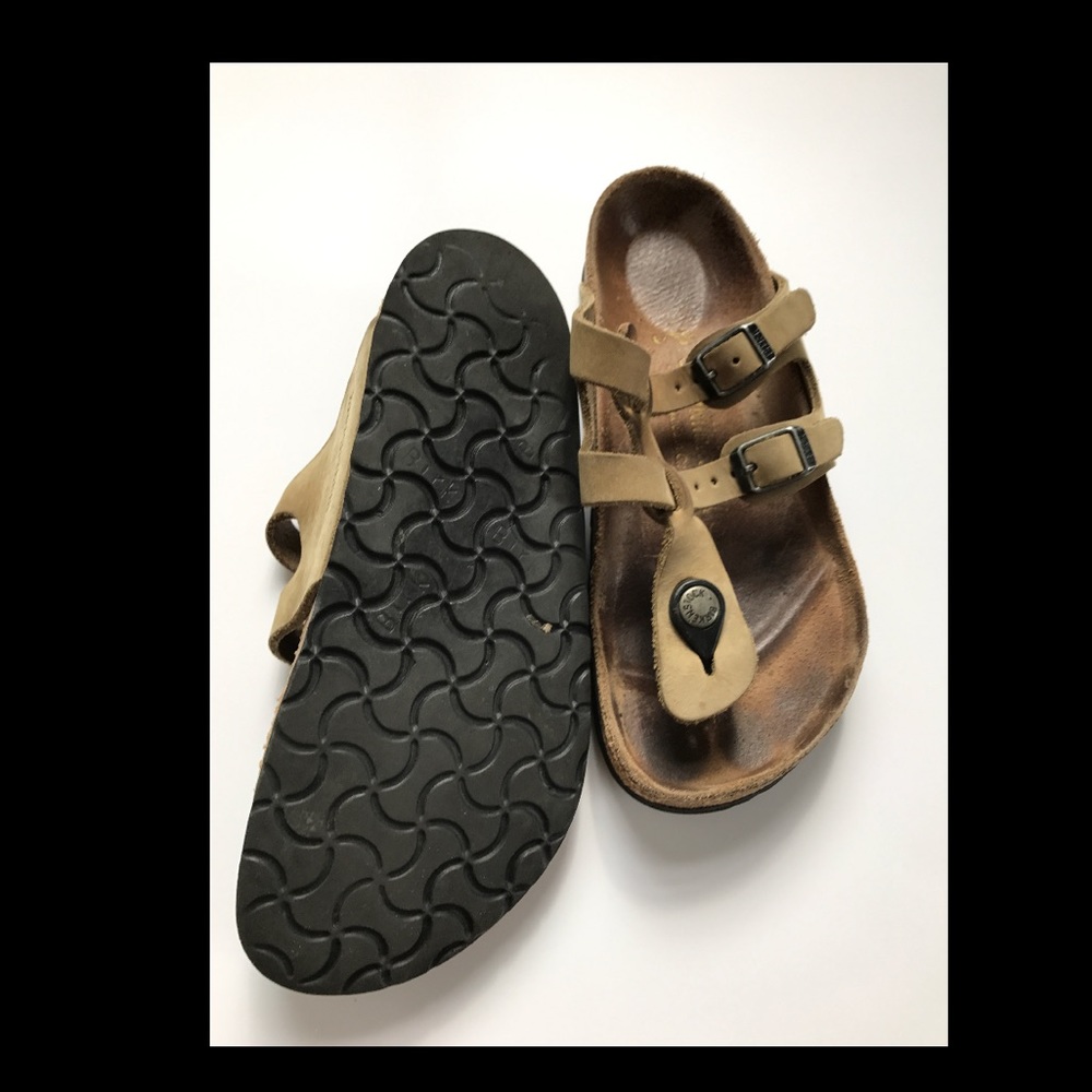 Birkenstocks size 35 (4 us)