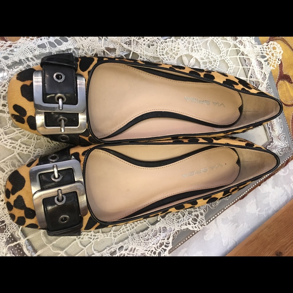 Via Spiga Calf Hair Leather Flats Size 7.5