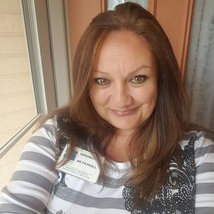 Meet your Posher, Veronica